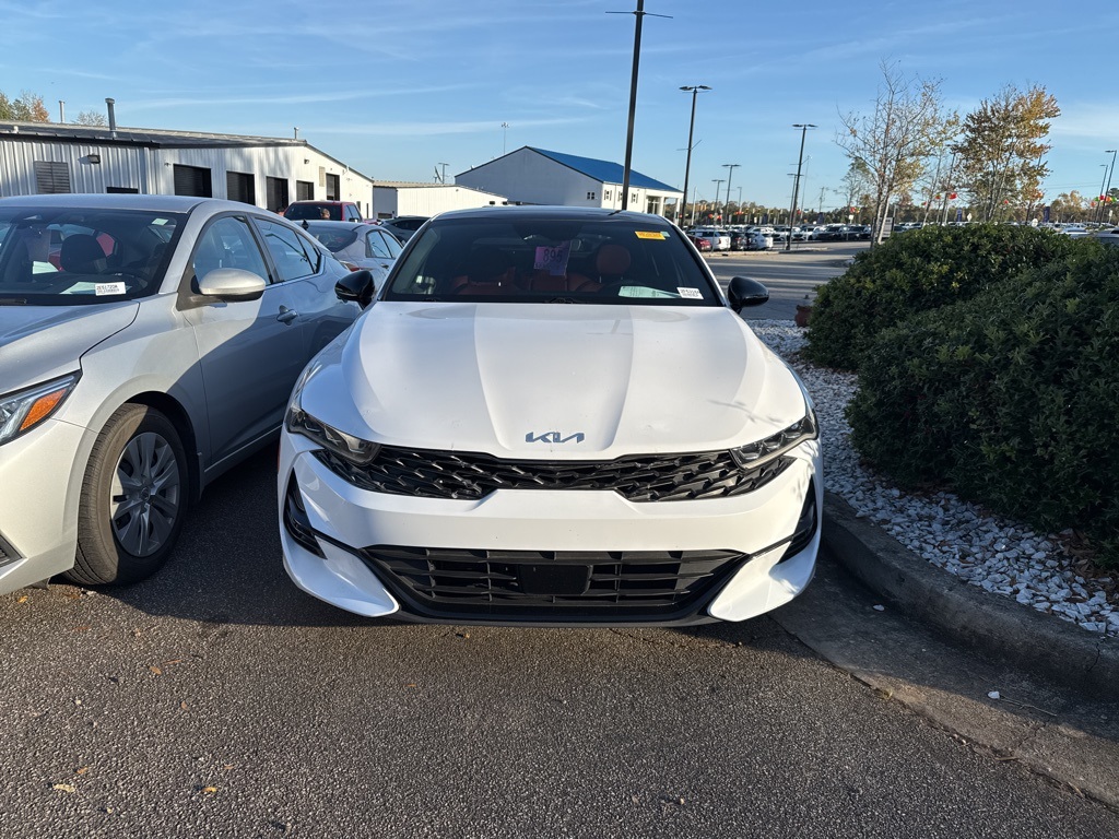 2022 Kia K5 GT-Line photo 2