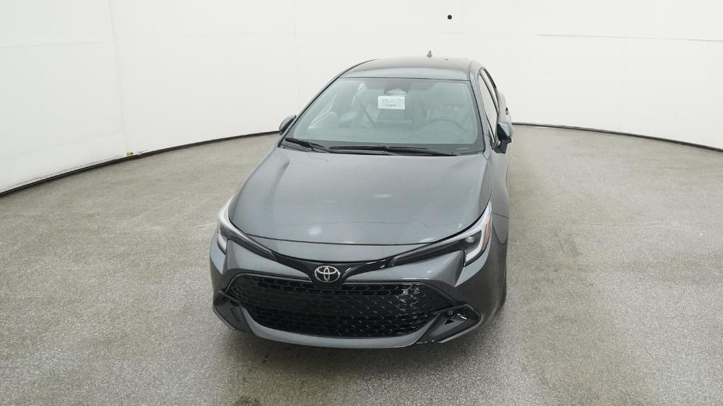 2025 Toyota Corolla SE photo 3