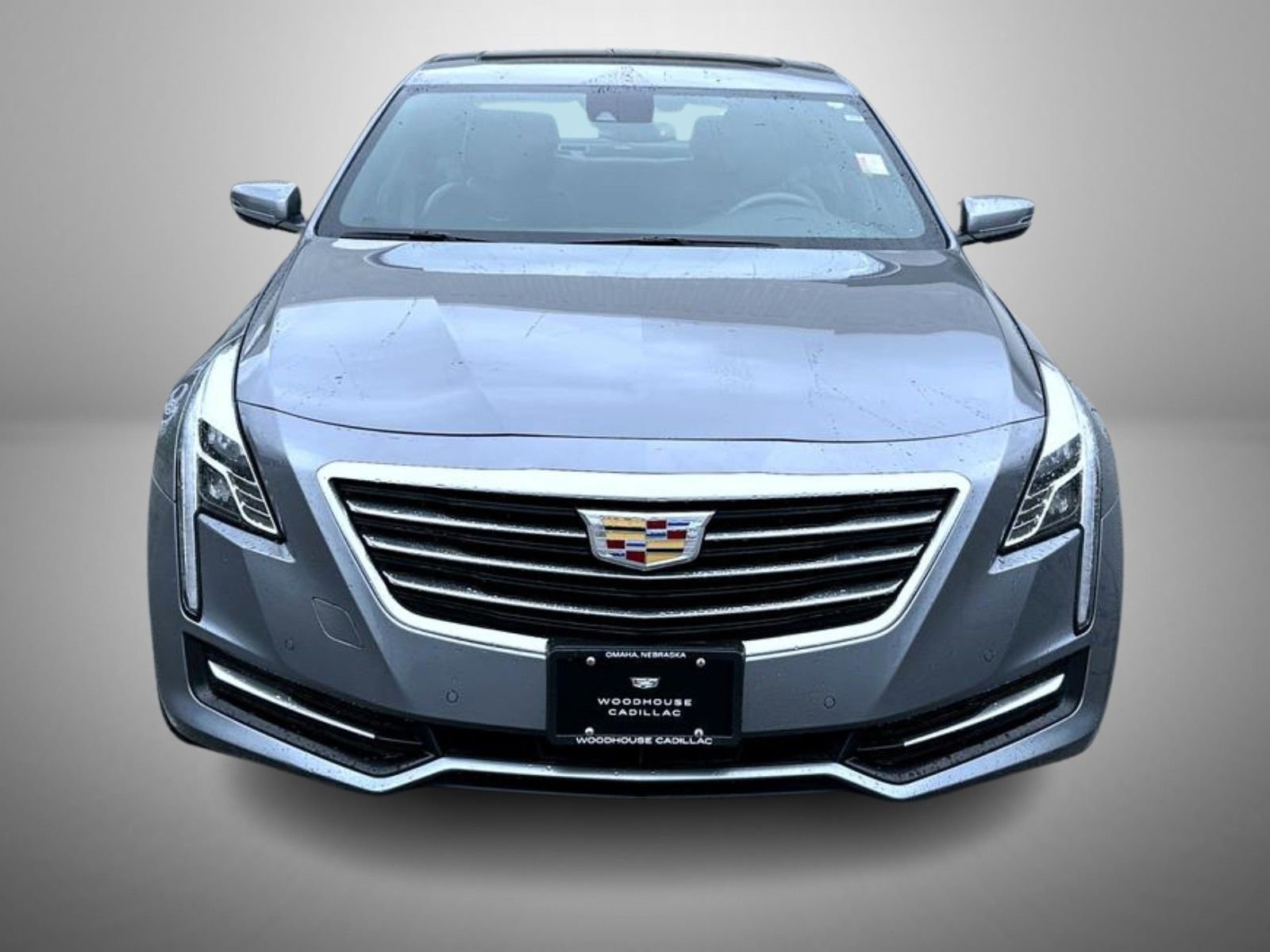 2018 Cadillac CT6 photo 2