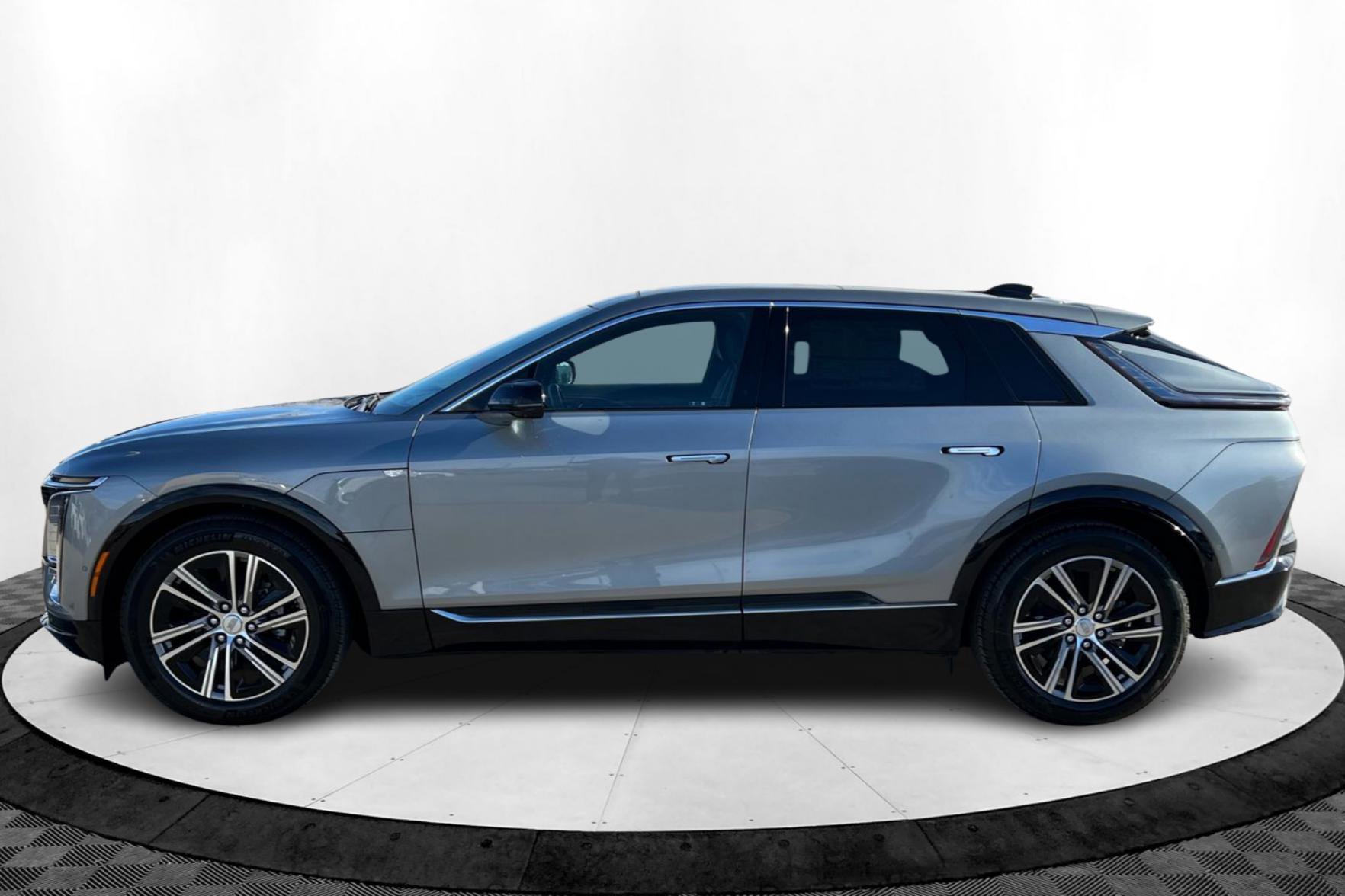 Used 2024 Cadillac LYRIQ Luxury 2 with VIN 1GYKPRRL3RZ122733 for sale in St. George, UT