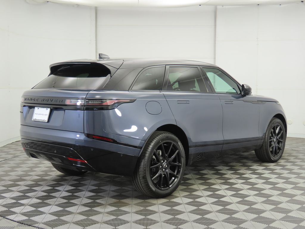 2026 Land Rover Range Rover Velar SE photo 3