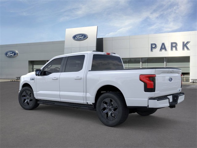2025 Ford F-150 Lightning photo 4