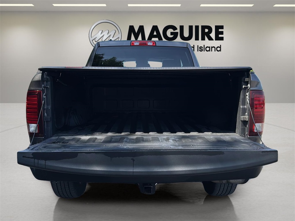 2021 Ram 1500 Classic Warlock photo 4