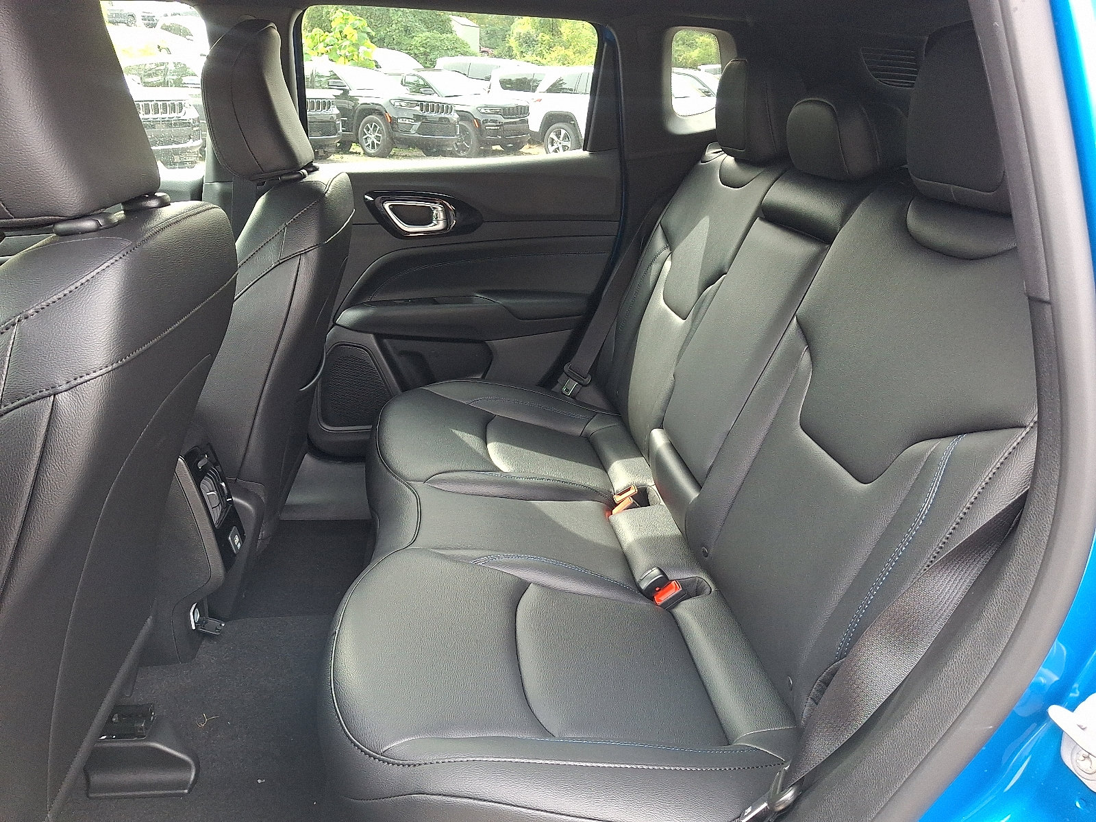 2026 Jeep Compass Limited Altitude photo 6