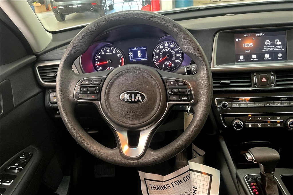 2018 Kia Optima LX photo 4