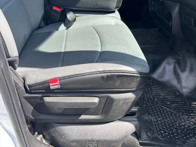 2025 Ram 3500 Tradesman photo 24
