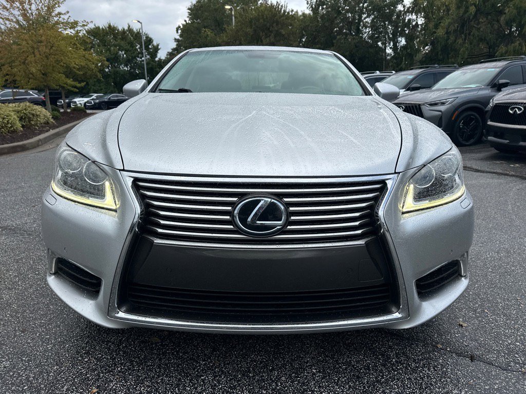 2017 Lexus LS 460 photo 8