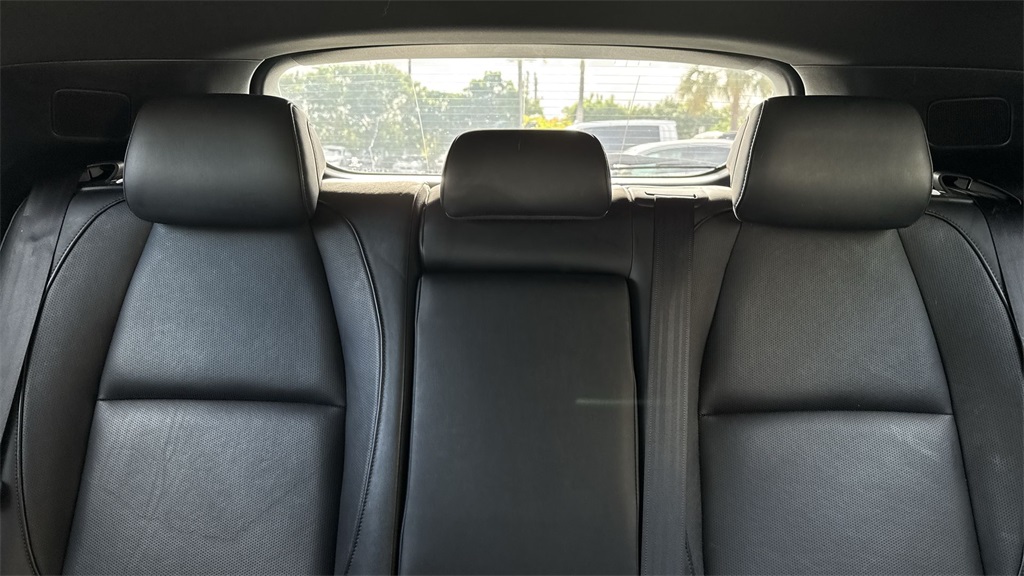 2019 Mazda Mazda3 Premium photo 17
