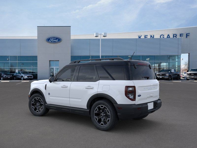 2025 Ford Bronco Sport Outer Banks photo 2