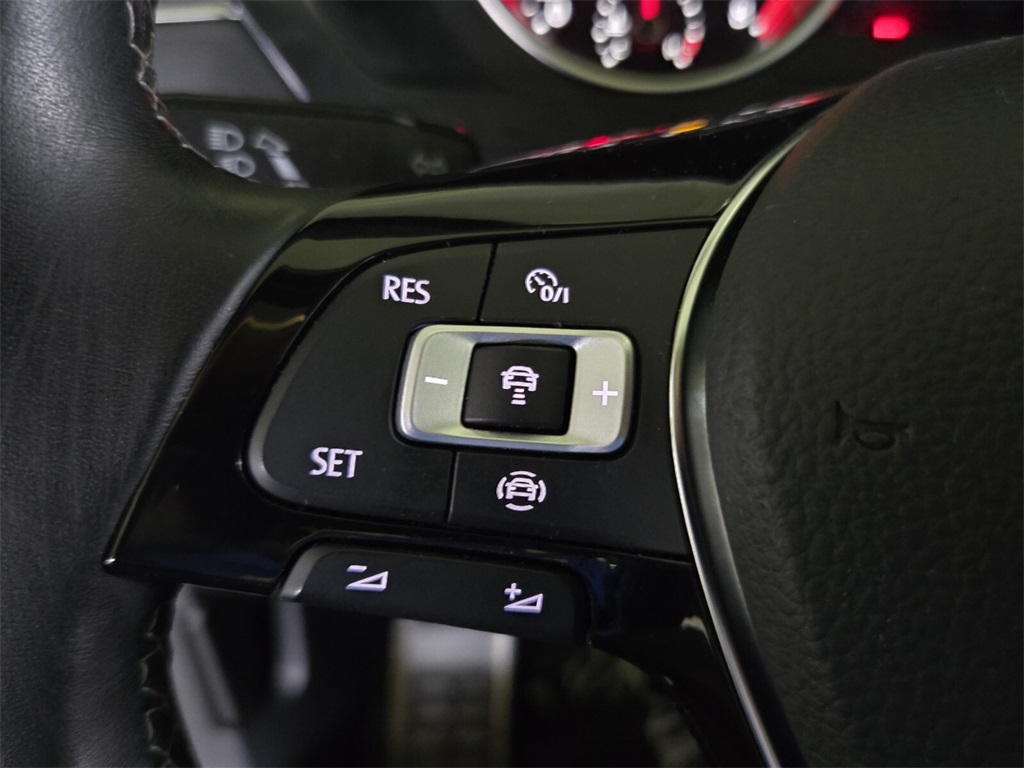 2021 Volkswagen Tiguan SE R-Line Black photo 21