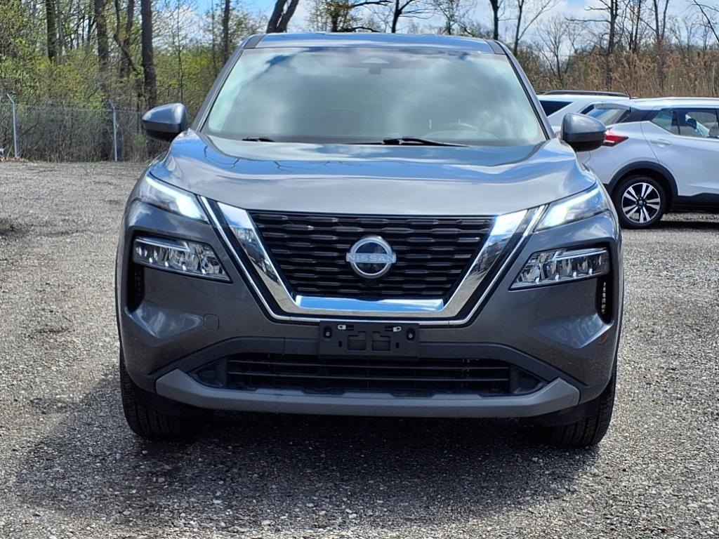 2023 Nissan Rogue SV AWD photo 3
