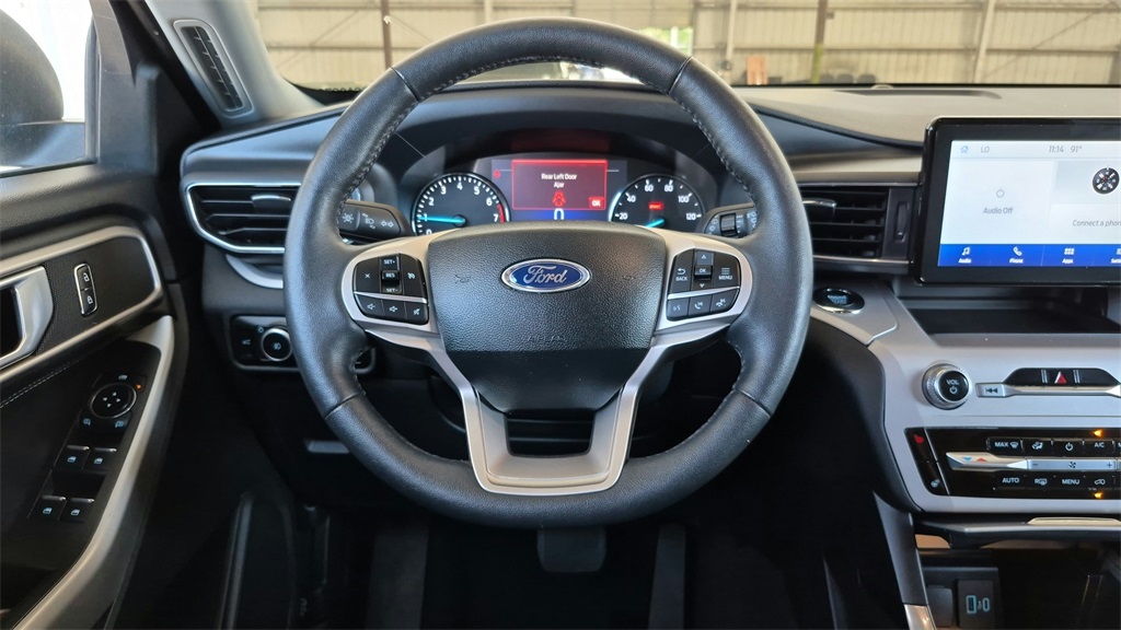 2024 Ford Explorer XLT photo 26