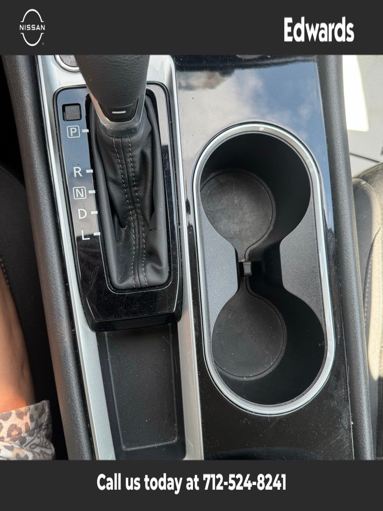 2024 Nissan Altima 2.5 SV photo 16