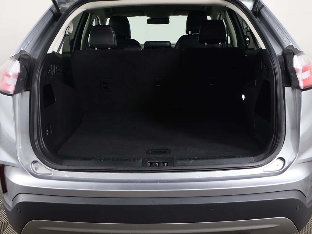 2024 Ford Edge SEL photo 16