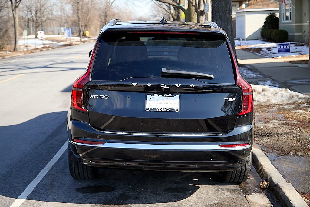 2026 VOLVO XC90 - Image 7