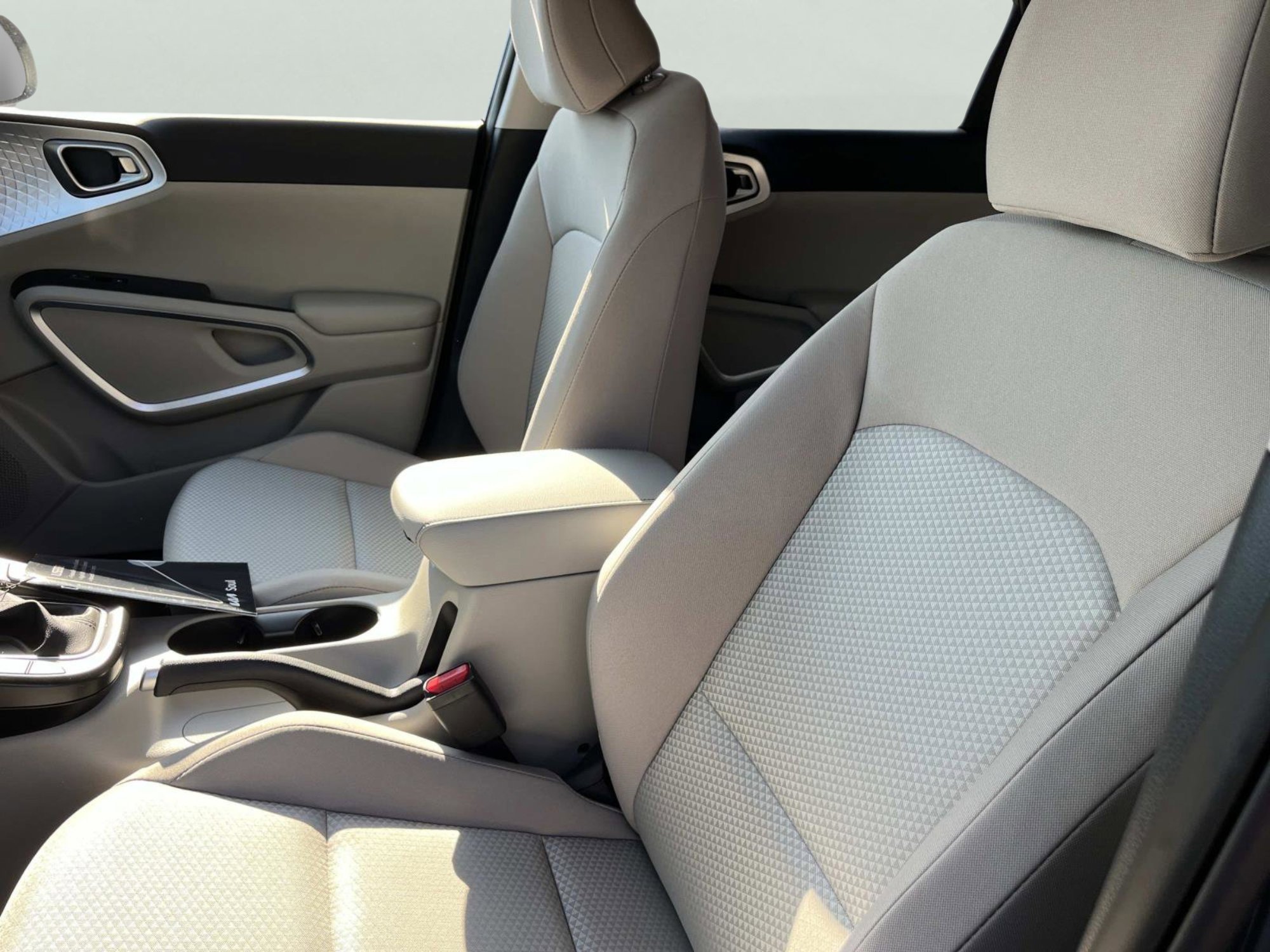 2025 Kia Soul LX photo 20