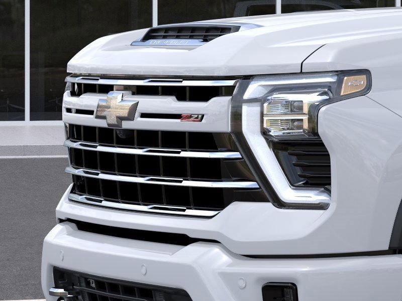 2025 Chevrolet Silverado 2500HD LT photo 13
