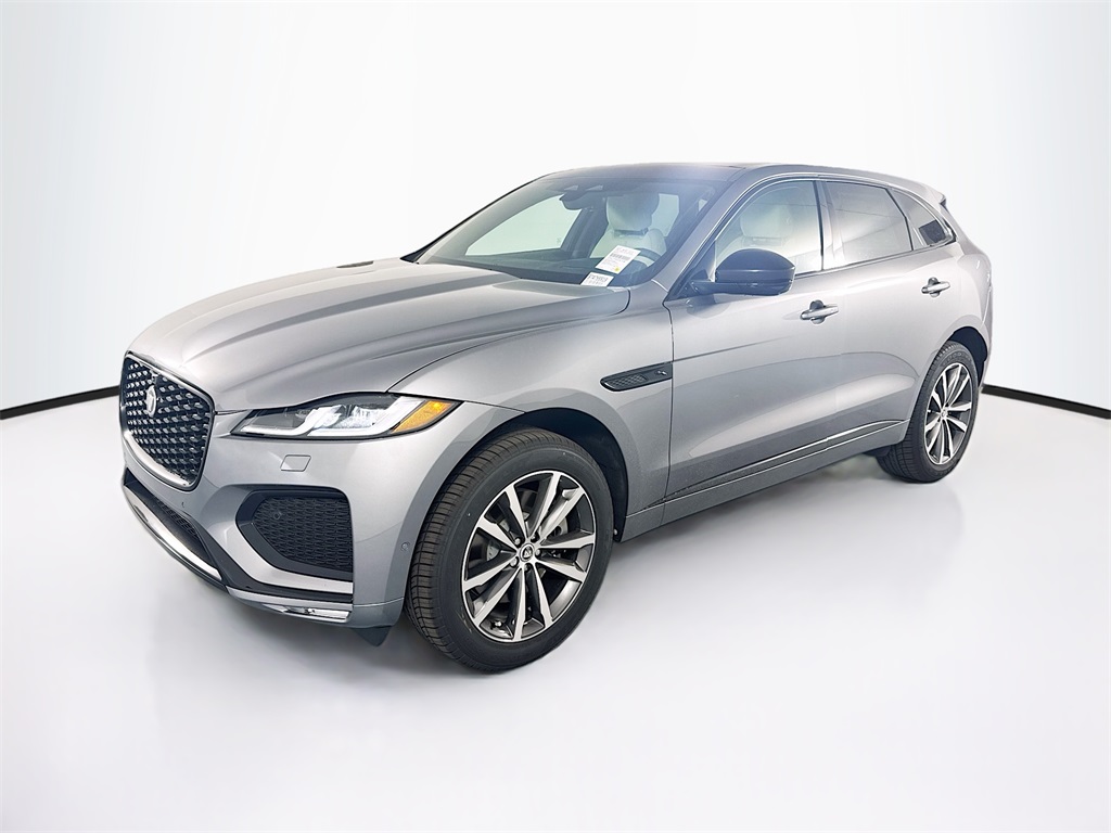 2026 Jaguar F-Pace R-Dynamic S's photo