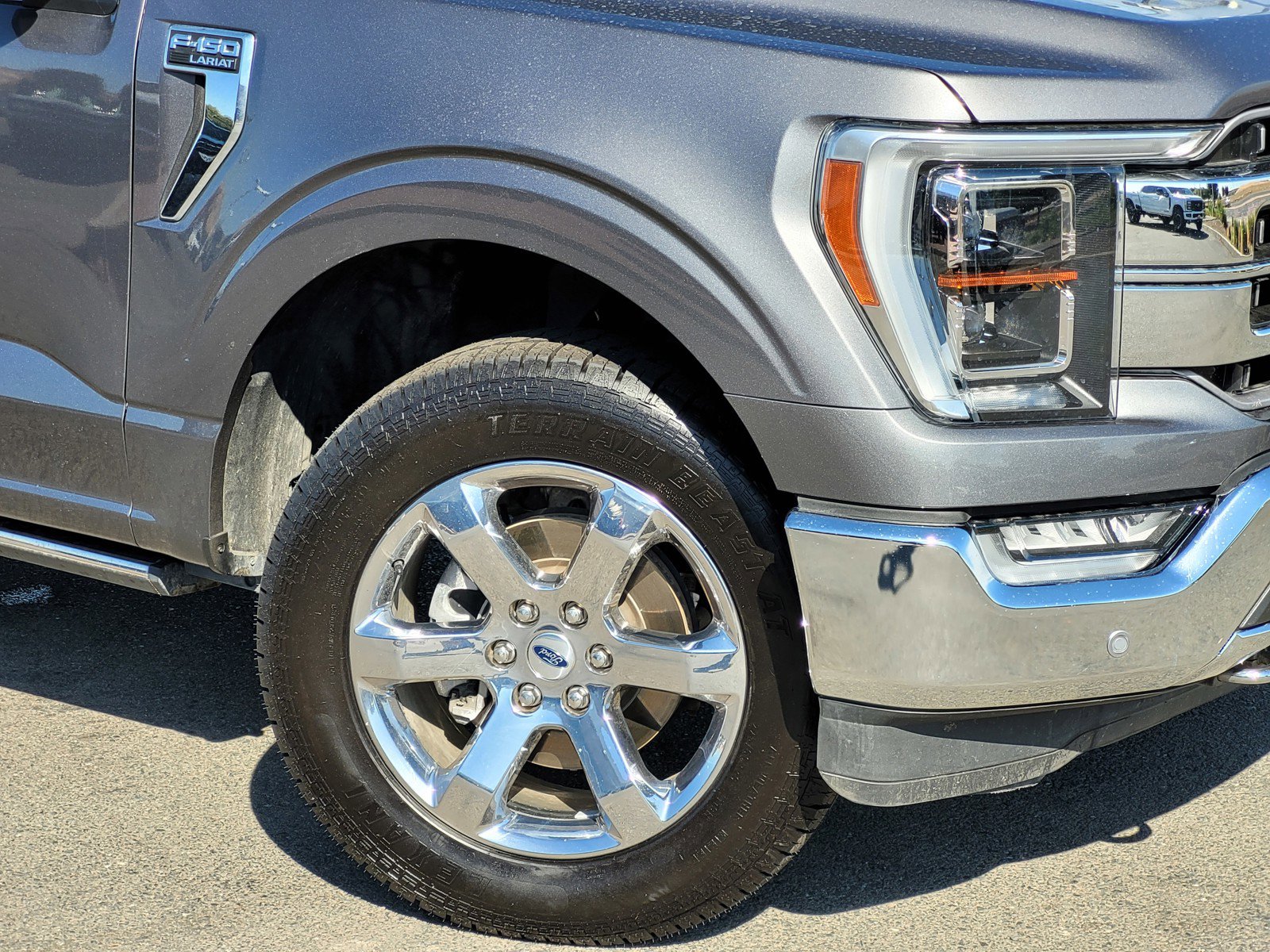 2023 Ford F-150 Lariat photo 9