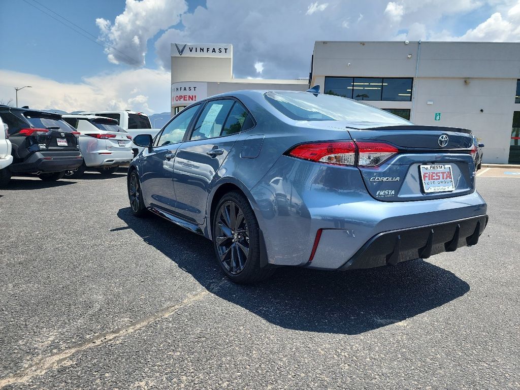 2024 Toyota Corolla SE photo 4