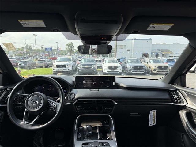 2025 Mazda CX-70 Premium Plus photo 2
