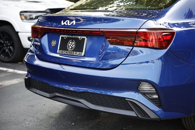 2022 Kia Forte LXS photo 9