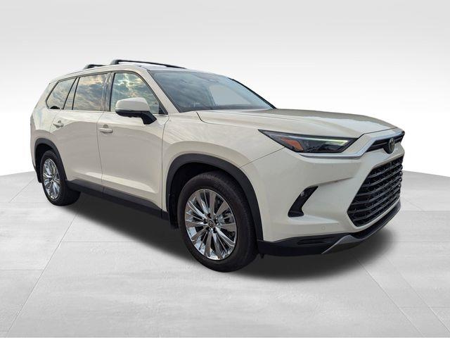 2024 Toyota Grand Highlander XLE photo 7