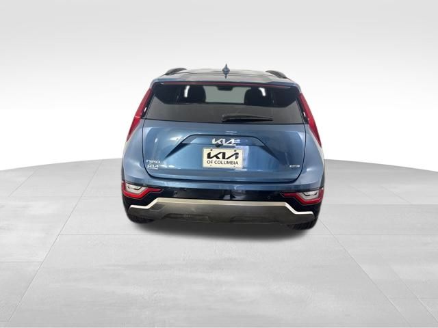 2024 Kia Niro Plug-In Hybrid SX photo 6