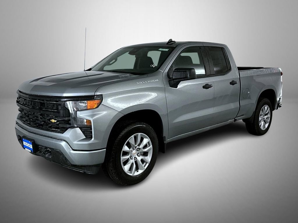 2026 Chevrolet Silverado 1500 Custom's photo