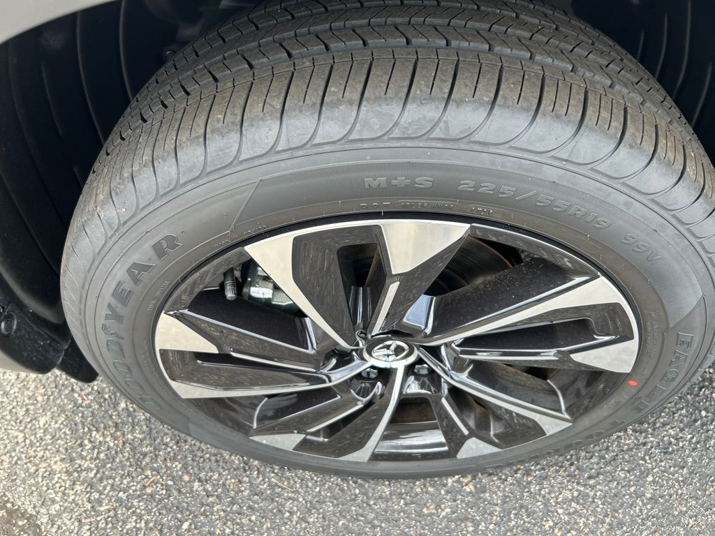 2025 Mazda CX-50 Premium Plus photo 9