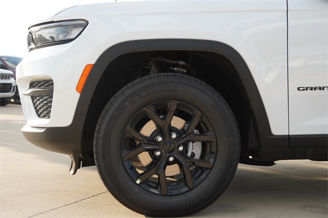 2025 Jeep Grand Cherokee Altitude X photo 5