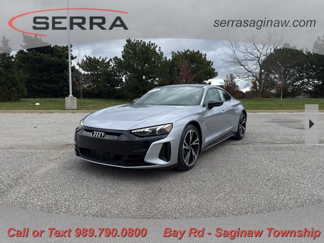 2022 Audi e-tron GT Premium Plus's photo