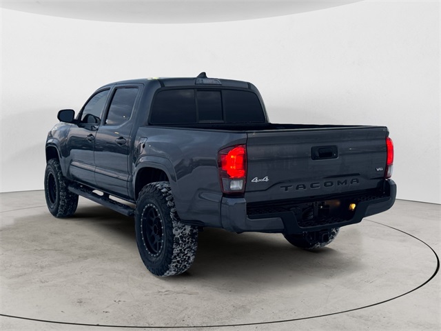 2022 Toyota Tacoma SR photo 3