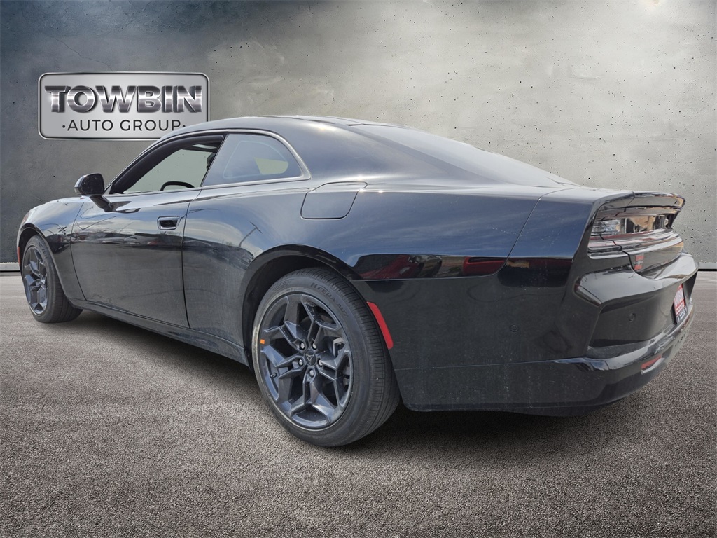 2025 Dodge Charger R/T photo 4