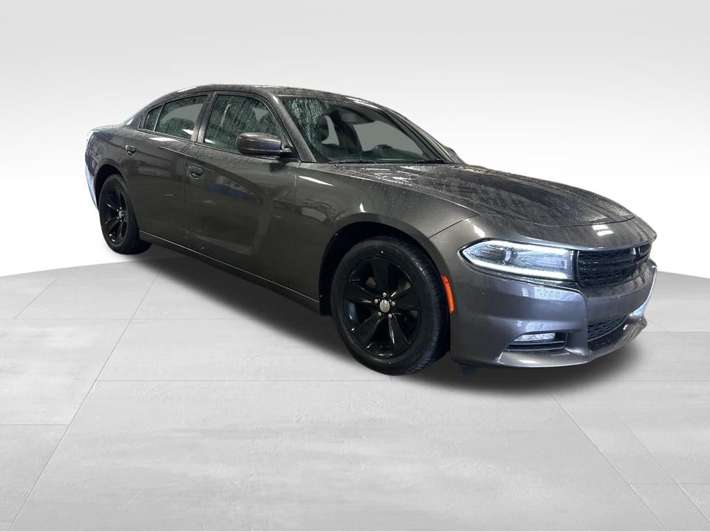 2017 Dodge Charger SXT photo 7