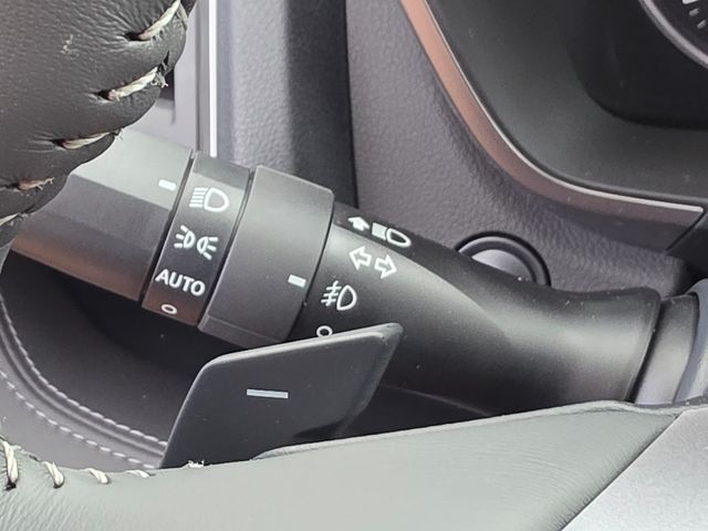 2025 Subaru Ascent Touring photo 33
