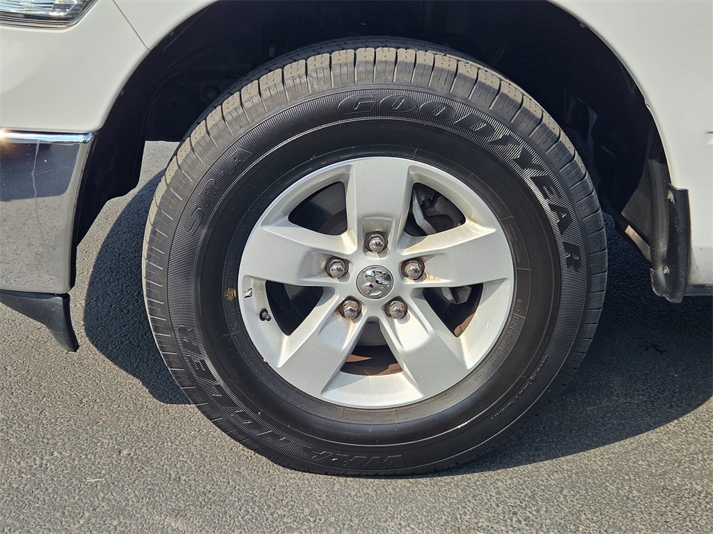 2023 Ram 1500 Classic SLT photo 36