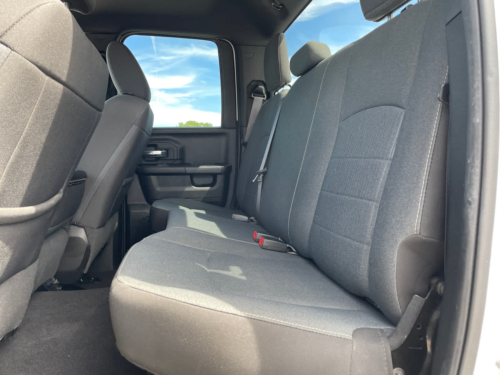 2022 Ram 1500 Classic Warlock photo 11
