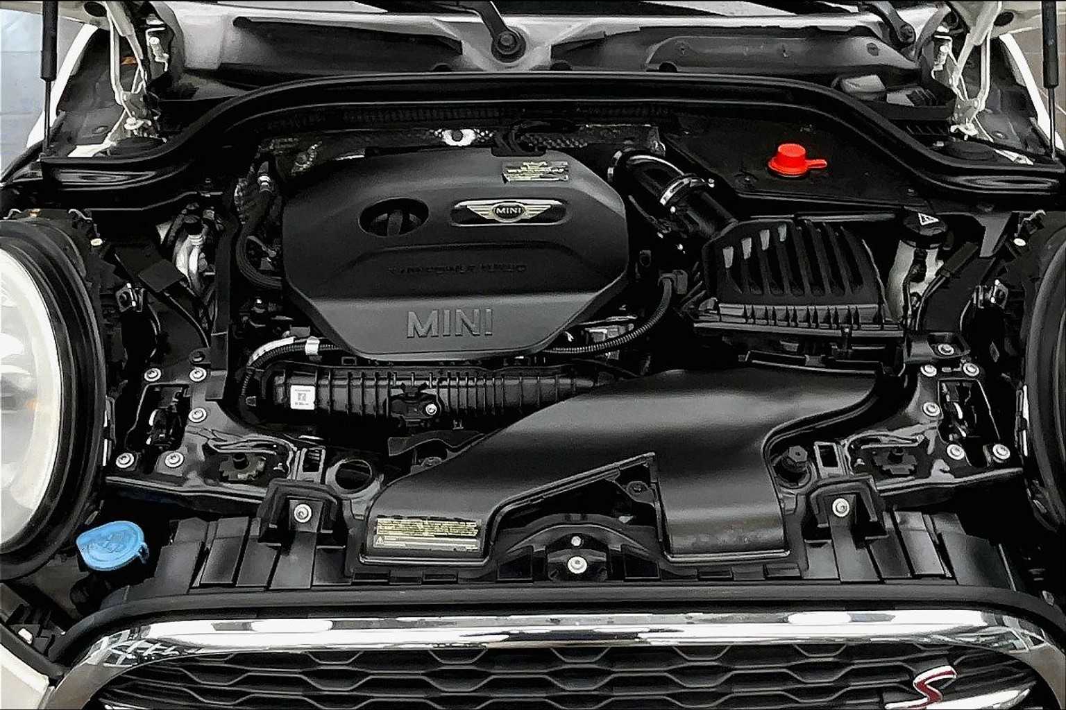 2015 Mini Cooper Hardtop S photo 26