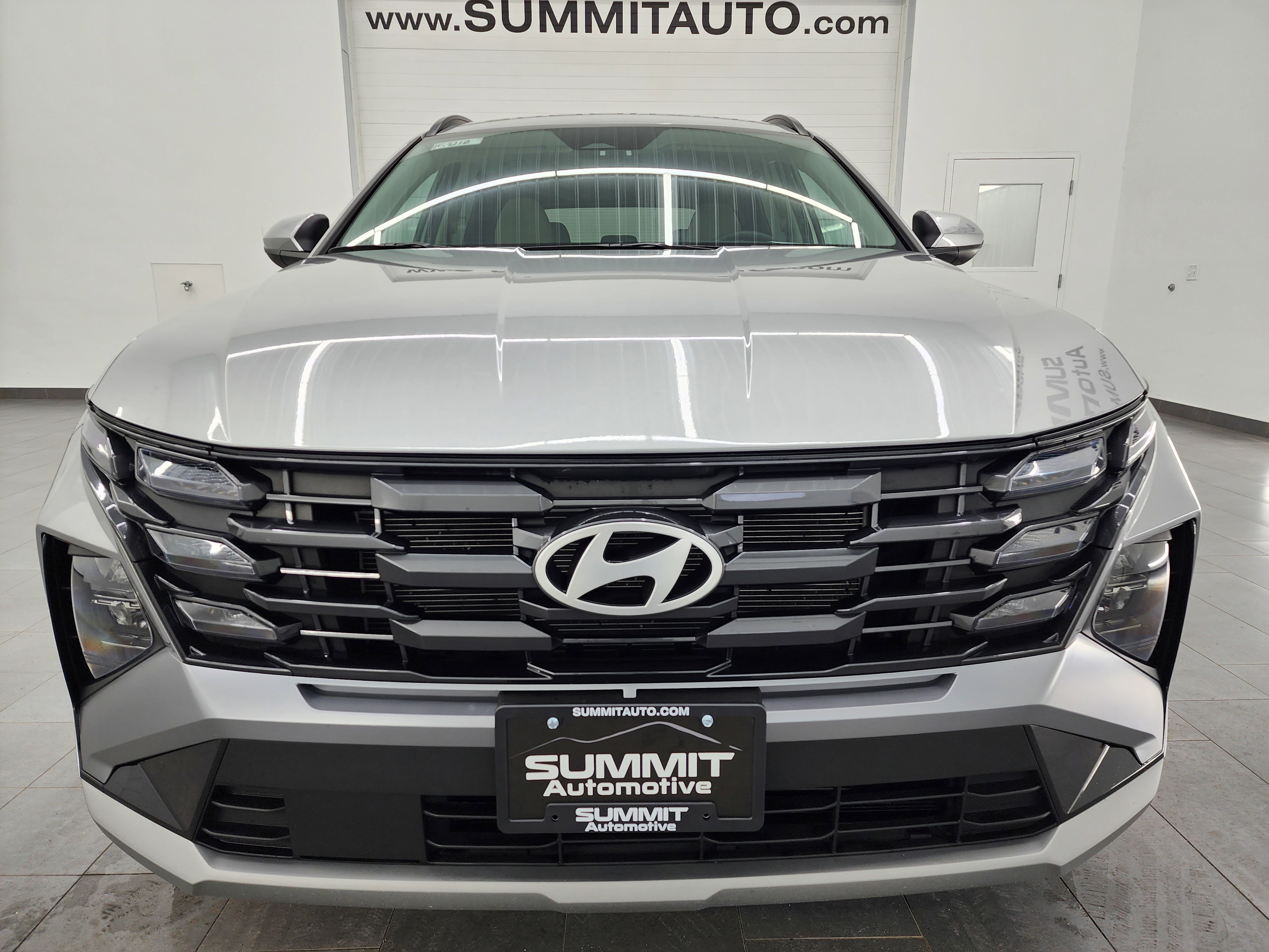 2025 Hyundai Tucson SEL photo 8