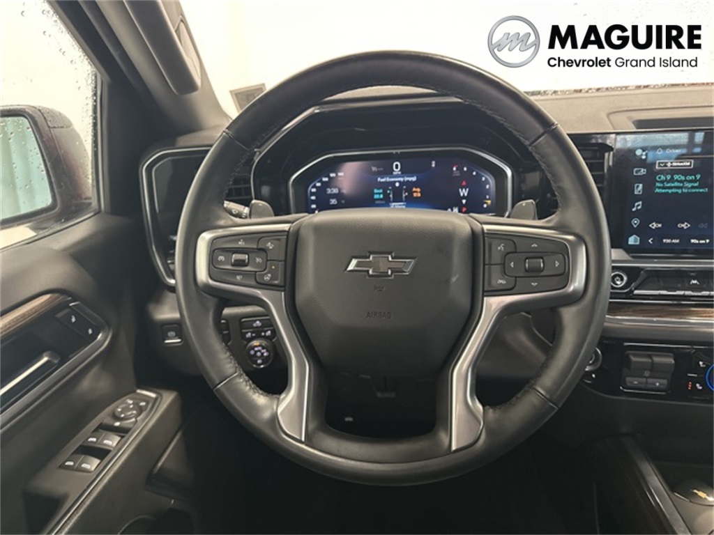 2023 Chevrolet Silverado 1500 RST photo 4