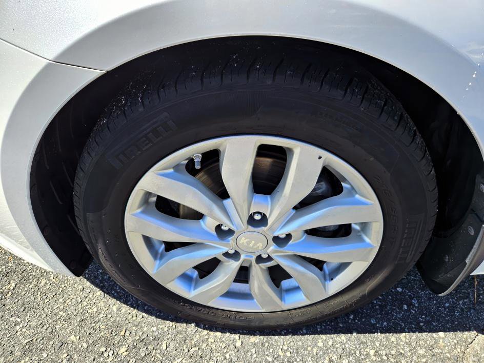 2014 Kia Optima EX photo 17