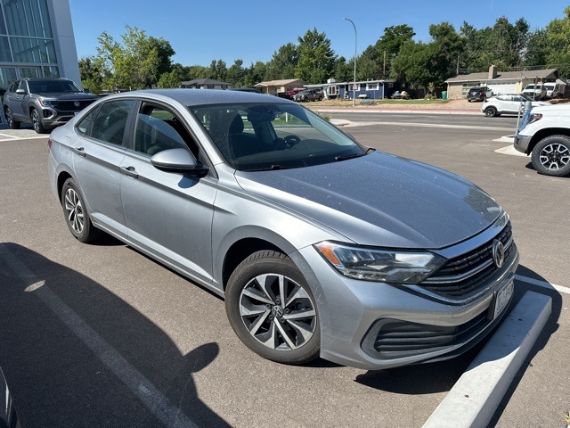 2023 Volkswagen Jetta 1.5T S photo 2
