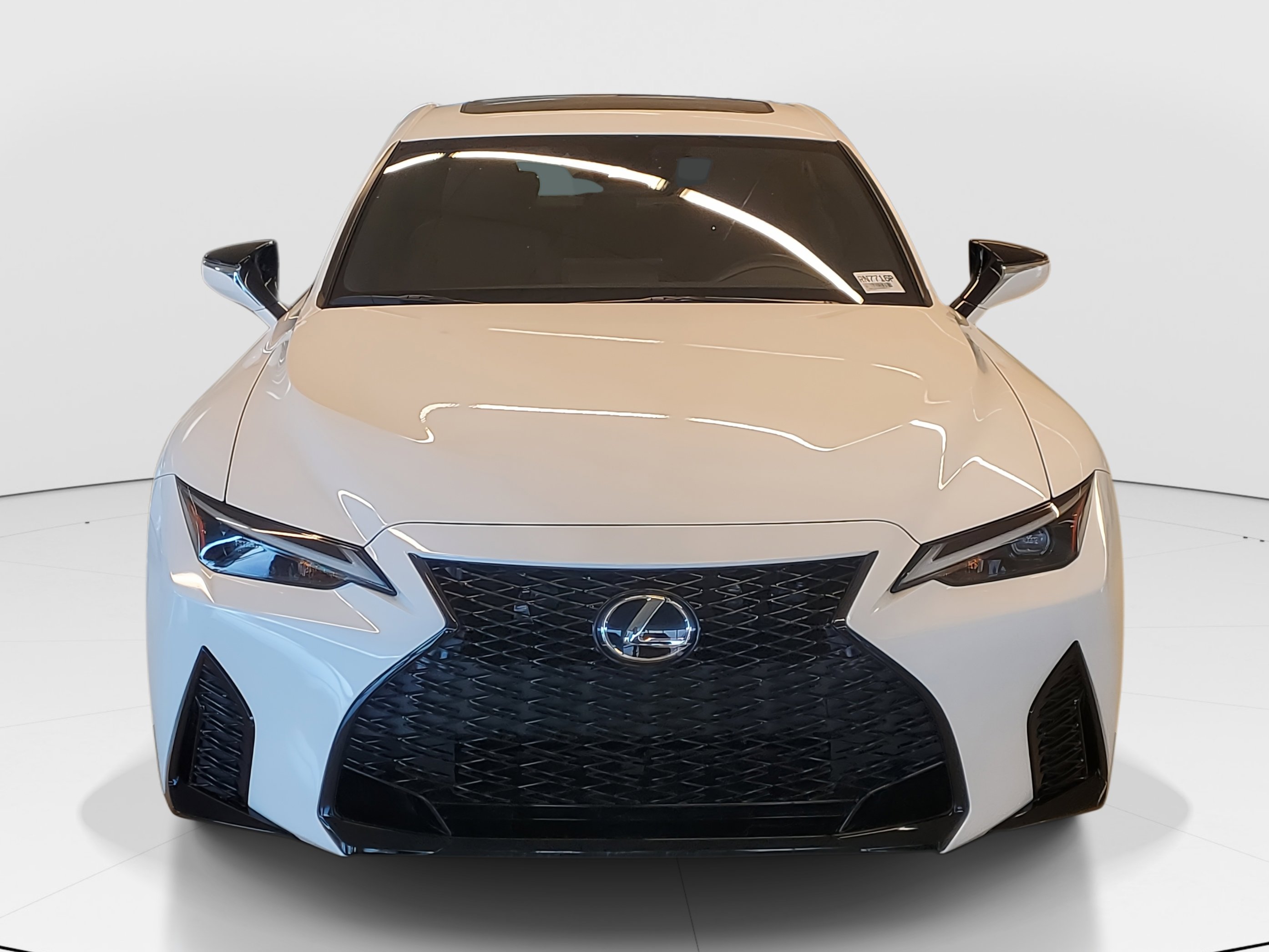 2025 Lexus IS 350 F SPORT photo 4