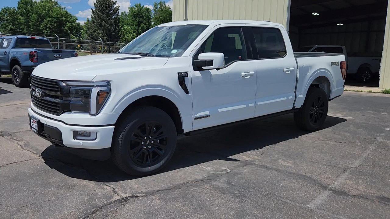 2025 Ford F-150 Platinum photo 2