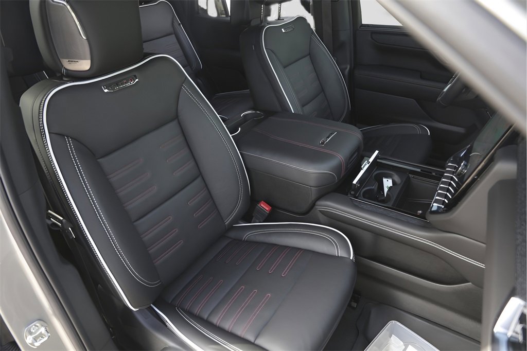 2025 Gmc Yukon AT4 Ultimate photo 32
