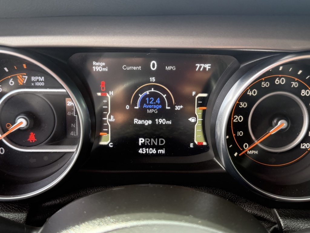 2021 Jeep Gladiator Willys photo 14