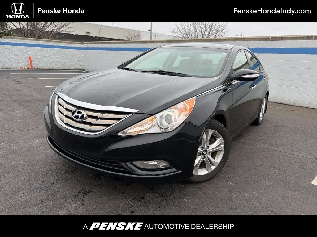 2013 Hyundai Sonata Limited's photo