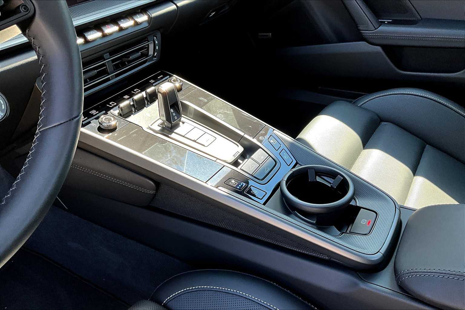 2023 Porsche 911 S photo 17