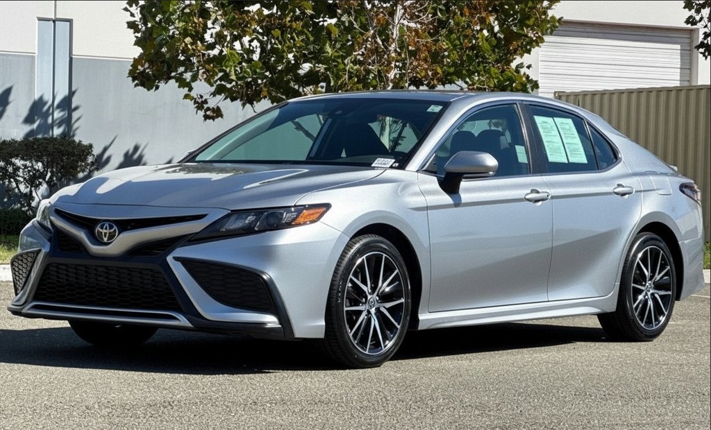 2018 Toyota Camry SE